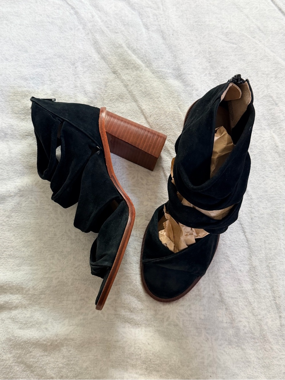 M4D3 Crawly Twist Shooties  sz 8.5